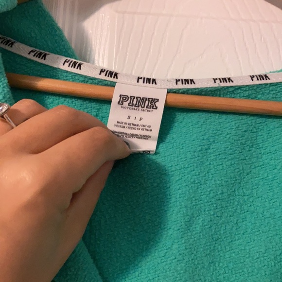 VS Pink Tunic Hoodie - Picture 3 of 4